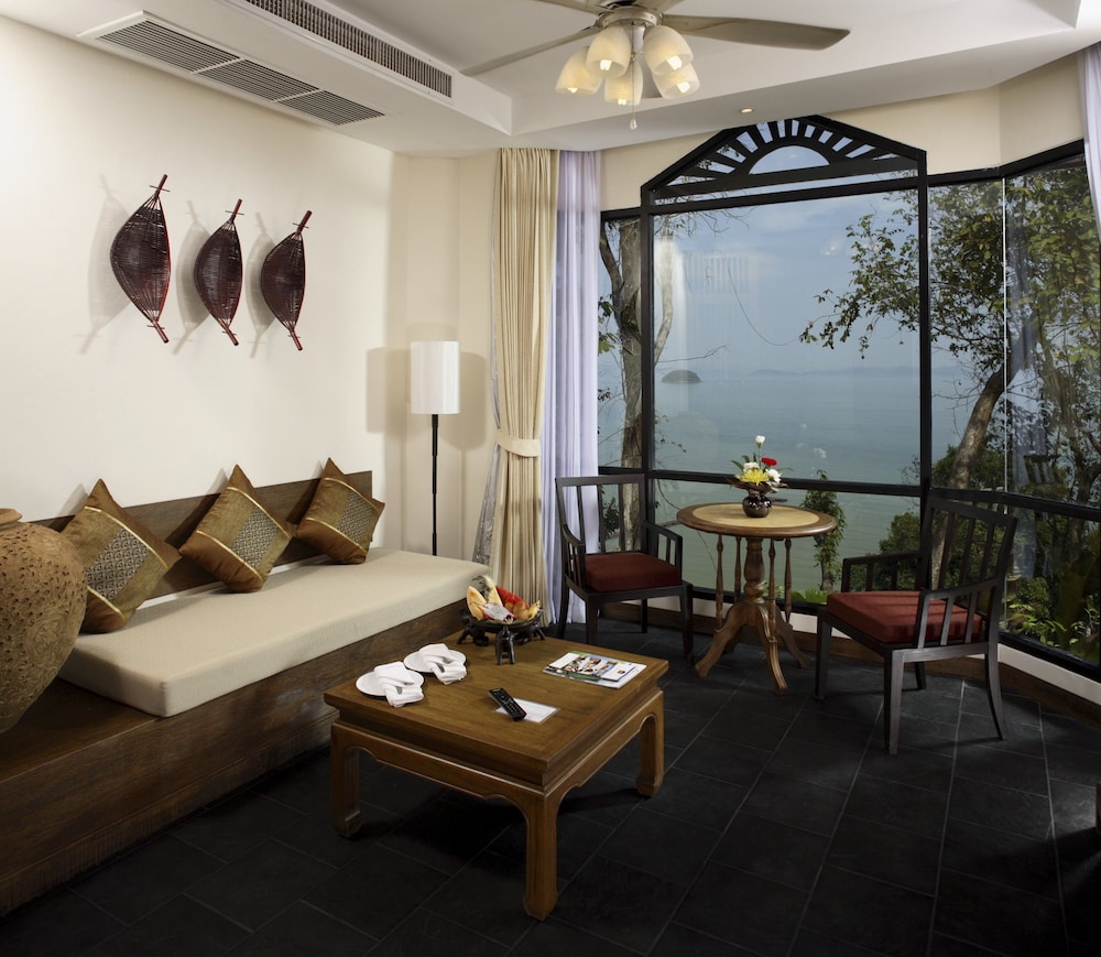 Supalai Scenic Bay Resort and Spa 29/49