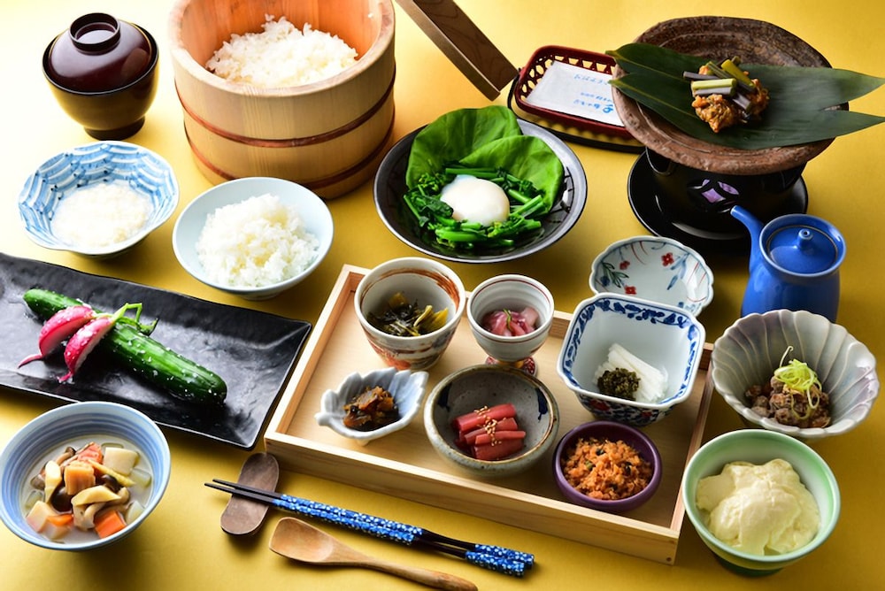 Hinanoyado Chitose (ex Ryokan Chitose) 42/47