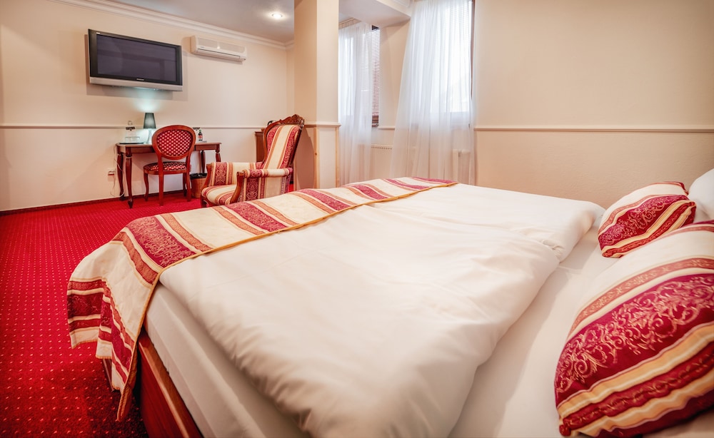 BEST WESTERN HOTEL CAPITAL 13/50