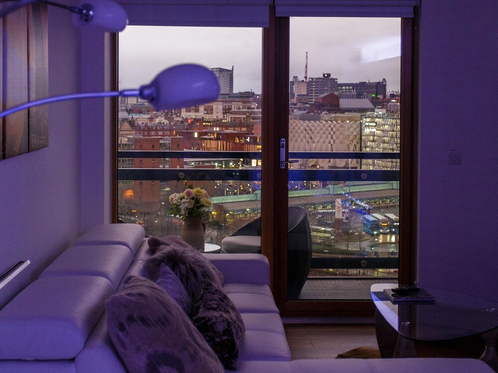 Live in Leeds Sky Penthouse 31/46