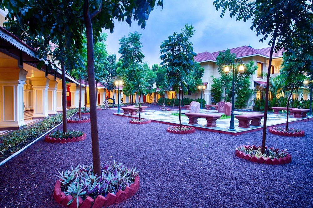 Regency Lagoon Resort 35/44