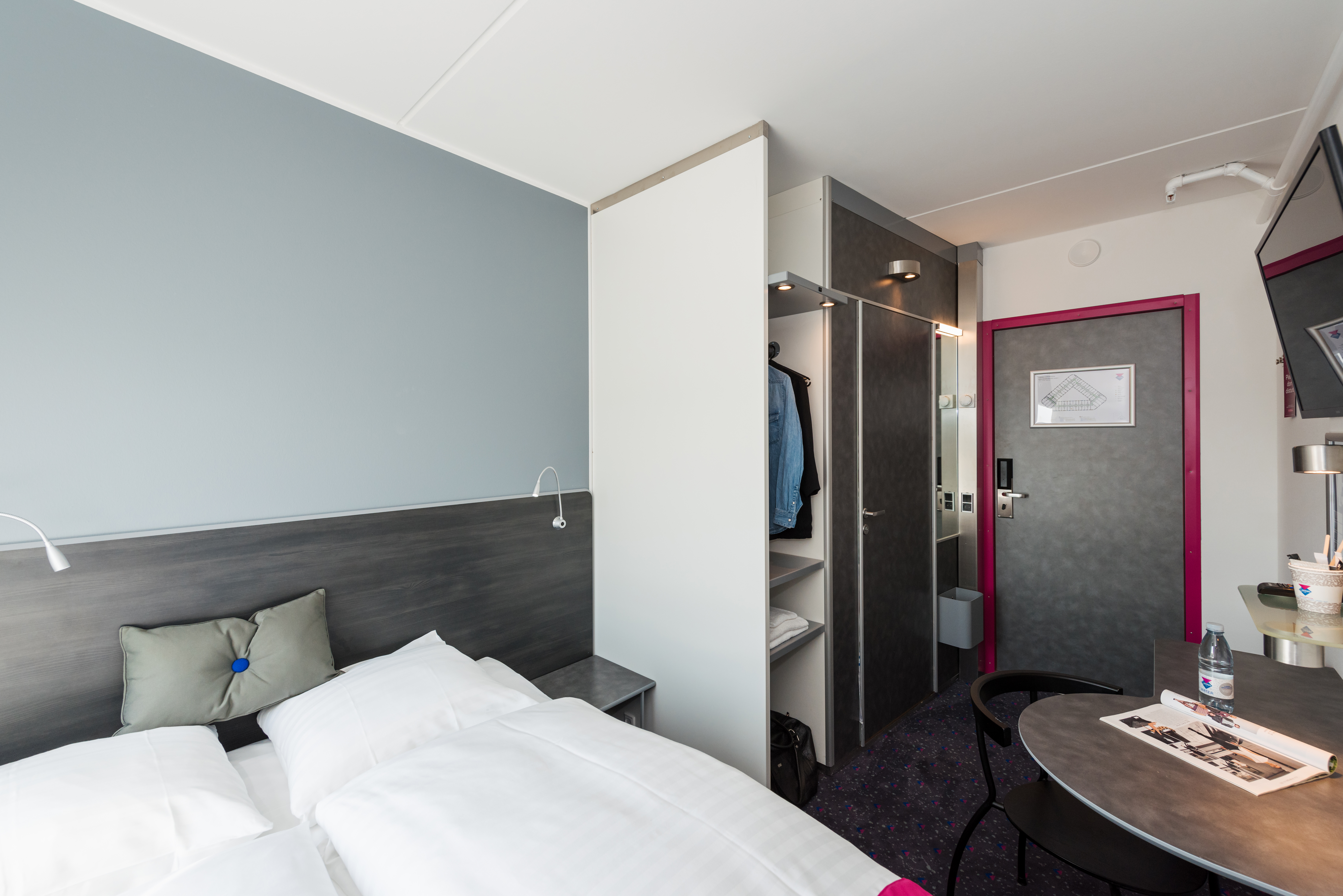 Standard, Double or Twin Bed