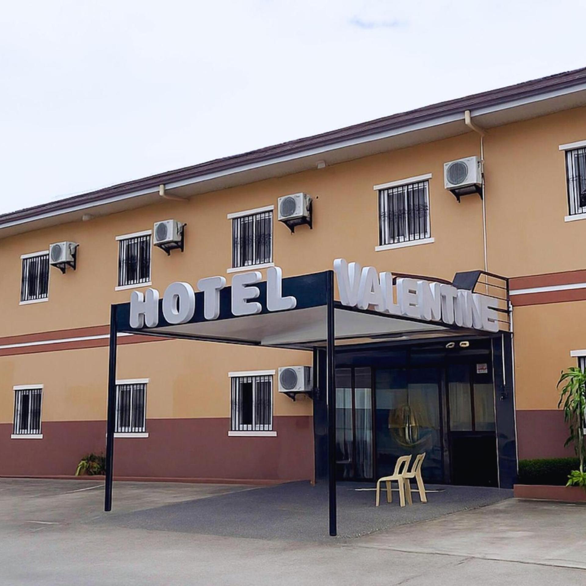 Valentine Park Hotel 2/22