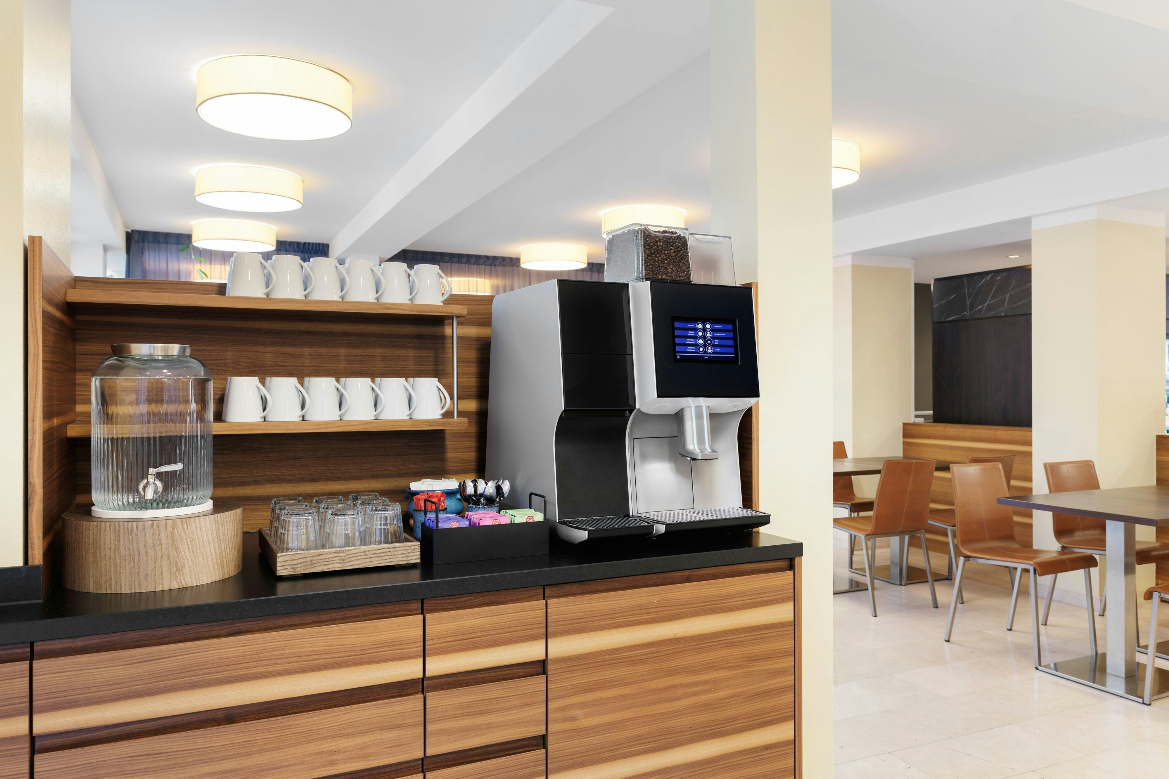 Four Points Flex by Sheraton Vienna Hauptbahnhof 6/30