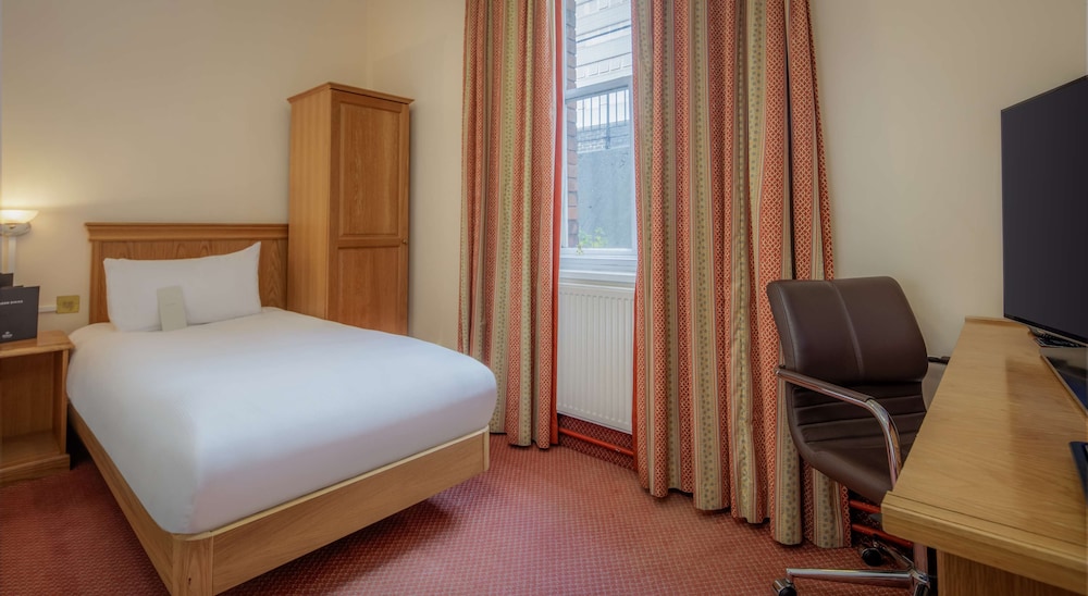 Hilton Nottingham 13/97