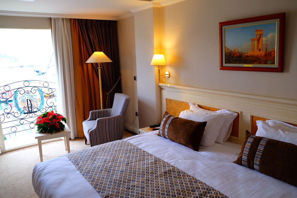 Ece Saray Marina Resort 13/38