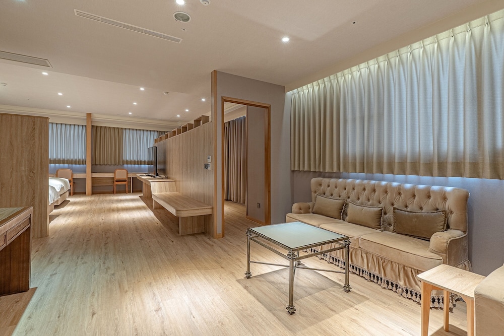 CHECK inn Select Tainan YongKang 42/60