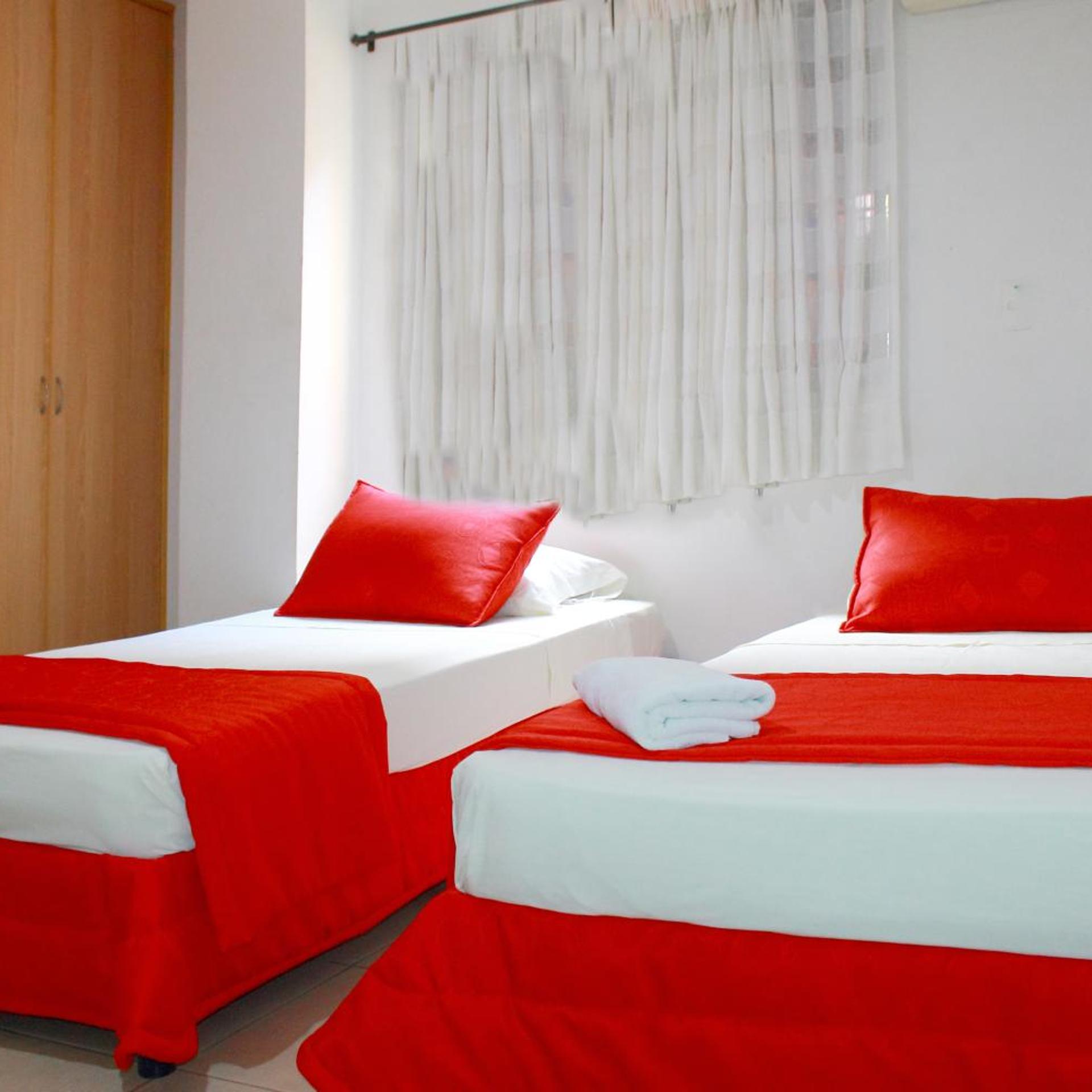 Aparta Hotel Los Cerezos 21/50