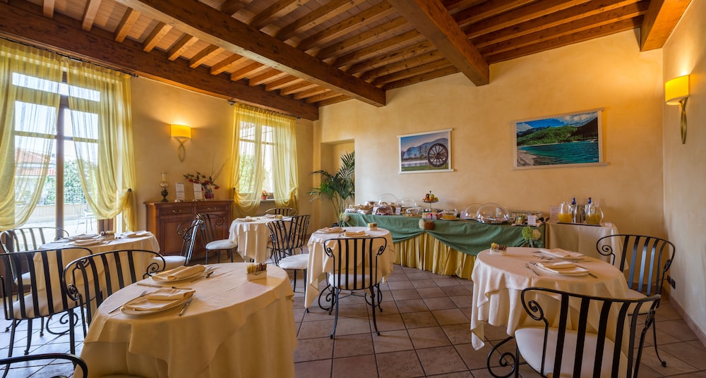 Best Western Plus Hotel Le Rondini 46/55