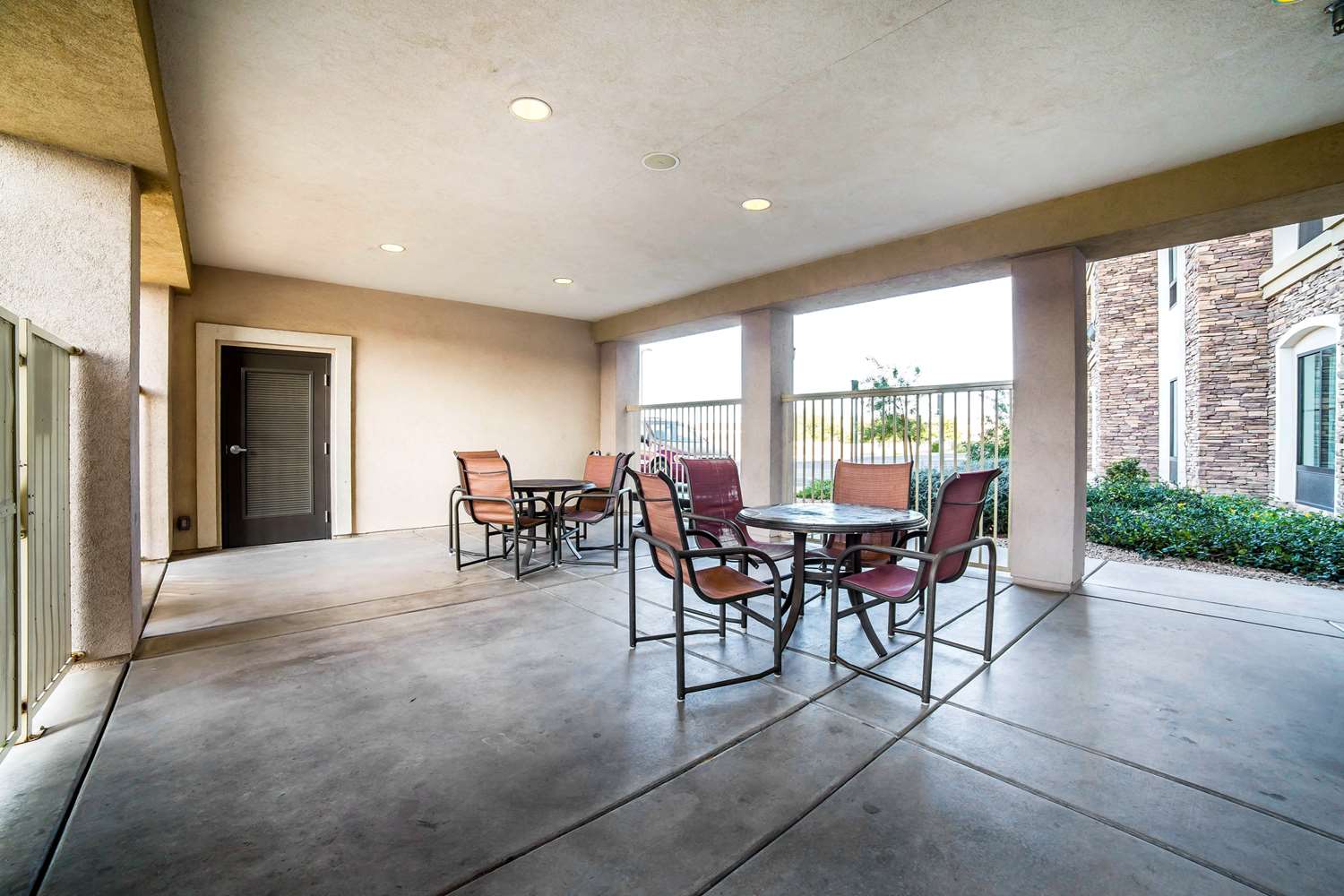 Comfort Inn And Suites Henderson 14/26