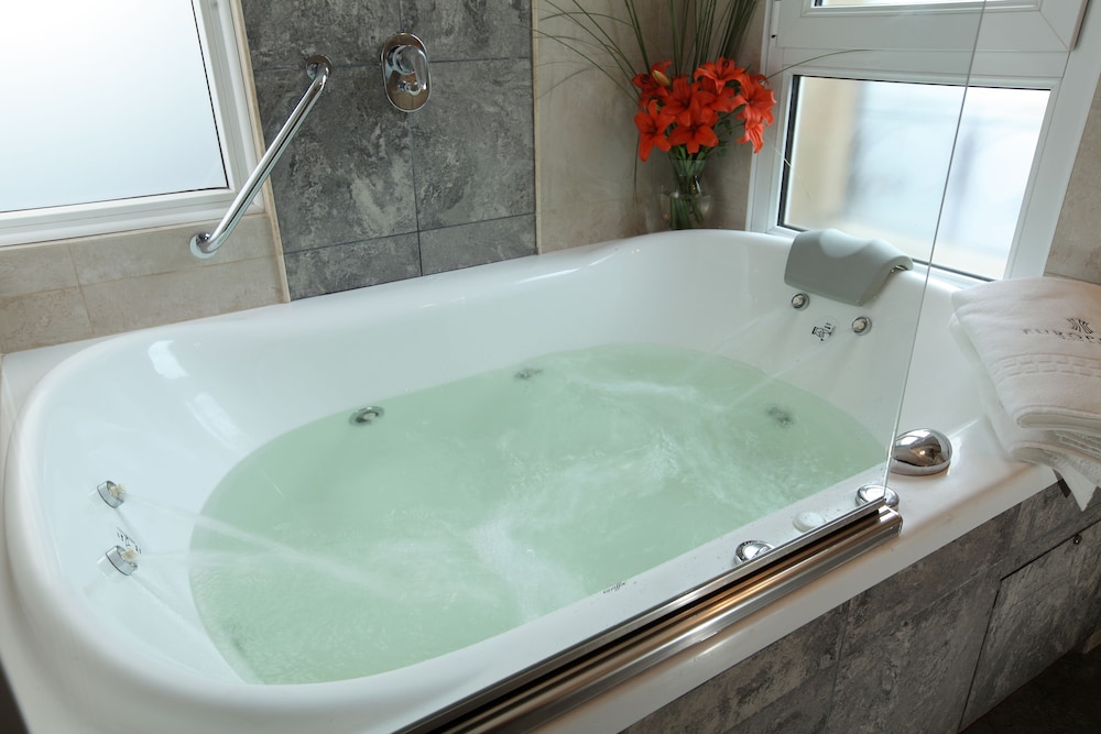 Europlaza Hotel & Suites 21/36
