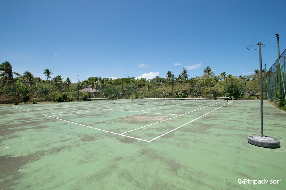 Mana Island Resort 42/78