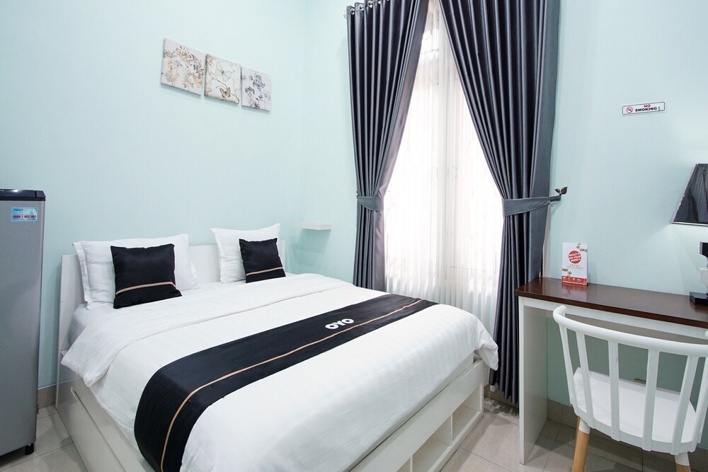 OYO 3986 Just 11 Boutique Residence Syariah 14/32