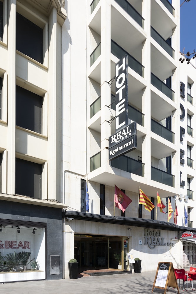 Real Lleida Hotel 3/35