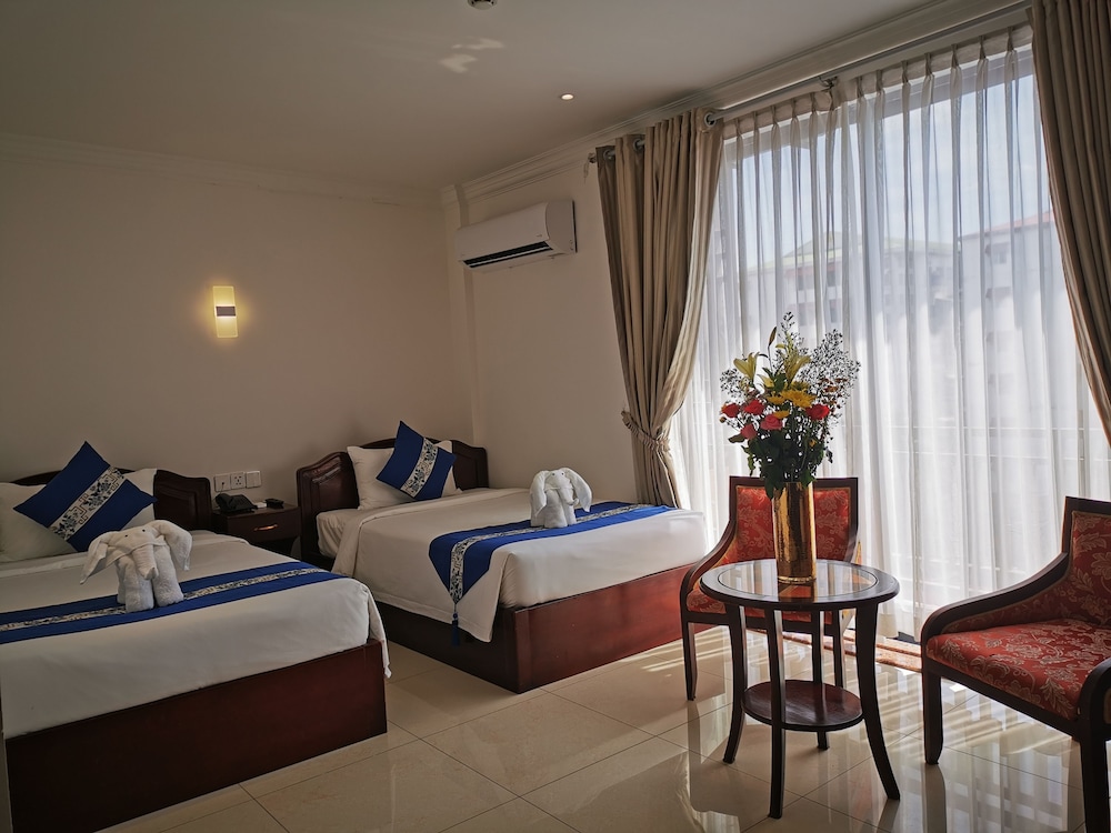 Rain Rock Hotel 13/46