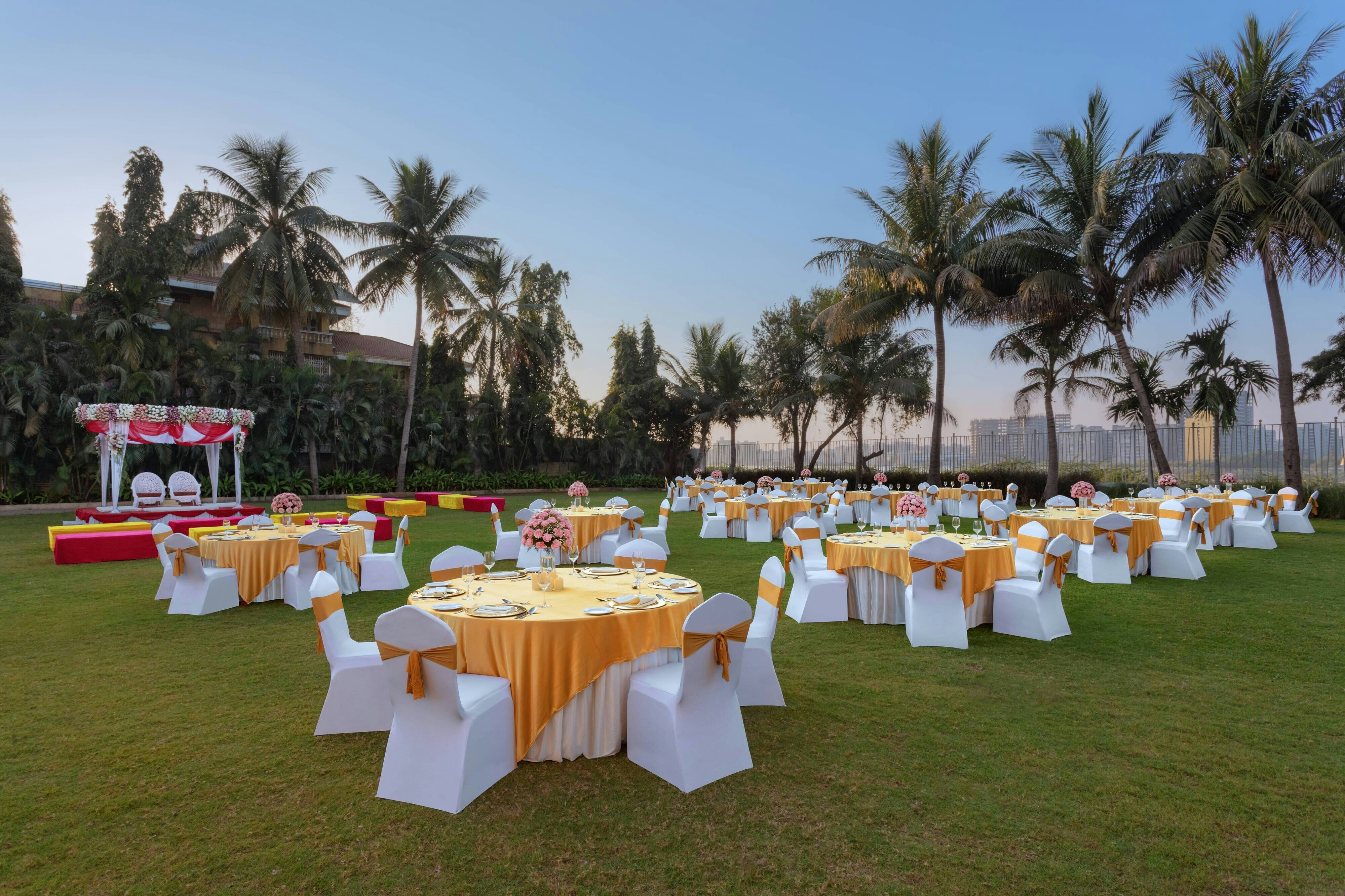 Surat Marriott Hotel 52/55