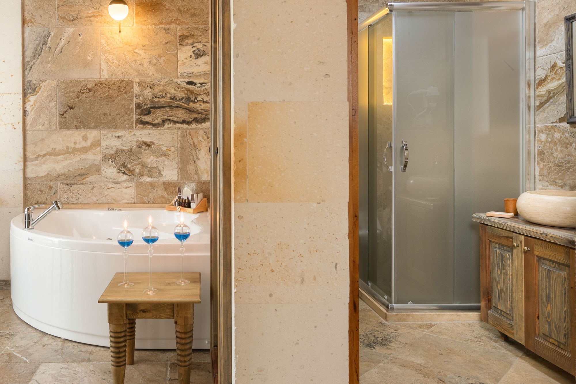 Stone, Deluxe, Suite, Queen Bed، Acer Cave Hotel 10/10