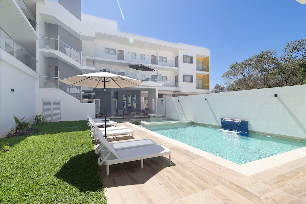 Hotel Heaven Suites 25/28