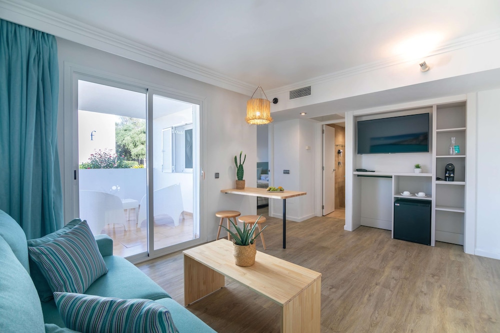 MarSenses Ferrera Blanca Hotel 21/50