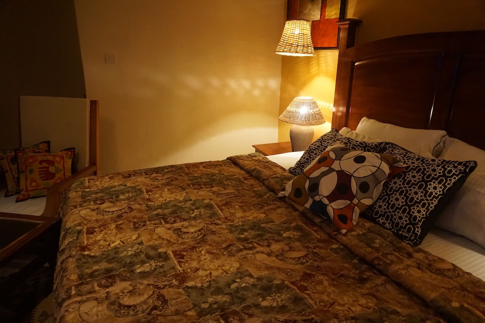 Accra Royal Castle Apartments Suites 21/48