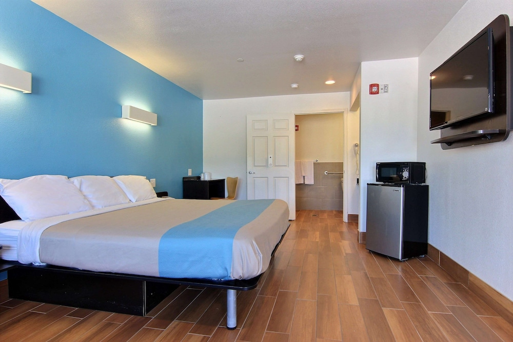 Motel6 Rockport, TX 13/58
