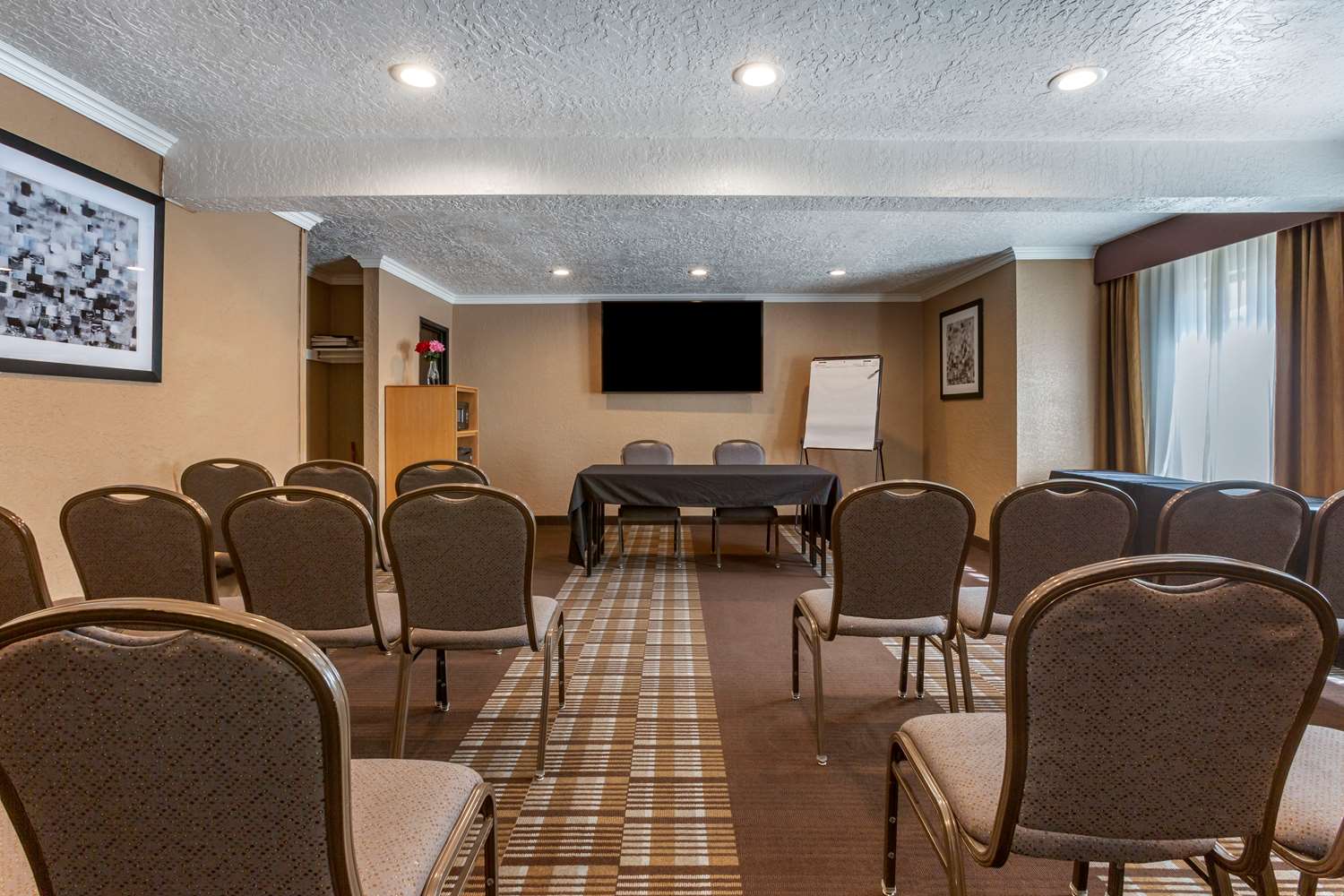 Best Western Airport Albuquerque Inn Suites Hotel & Suites 33/40