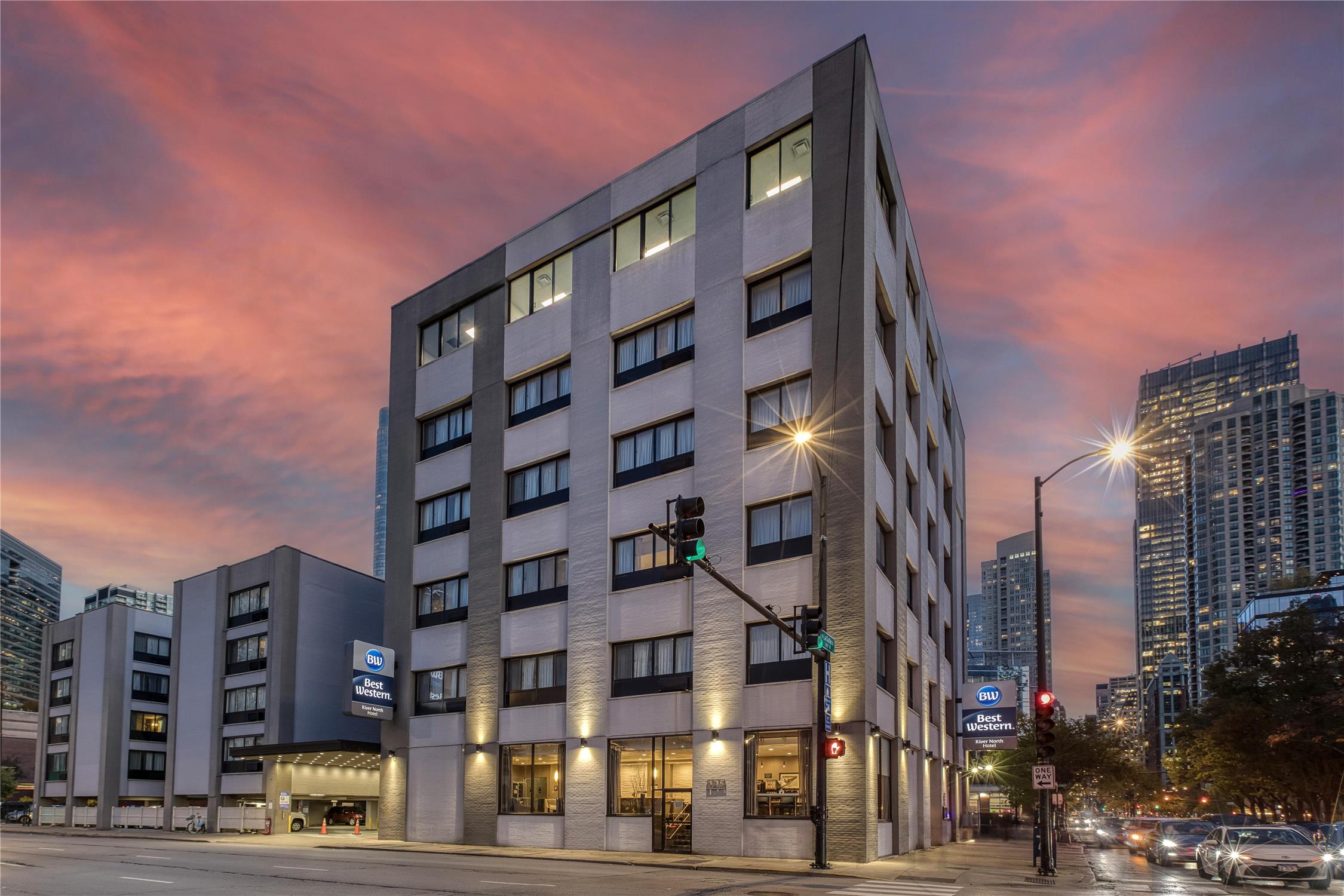 Best Western River North Hotel 2/48