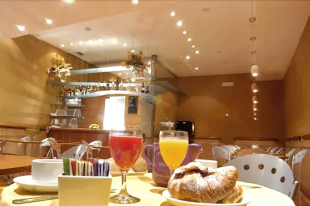 Hotel Corot photo3