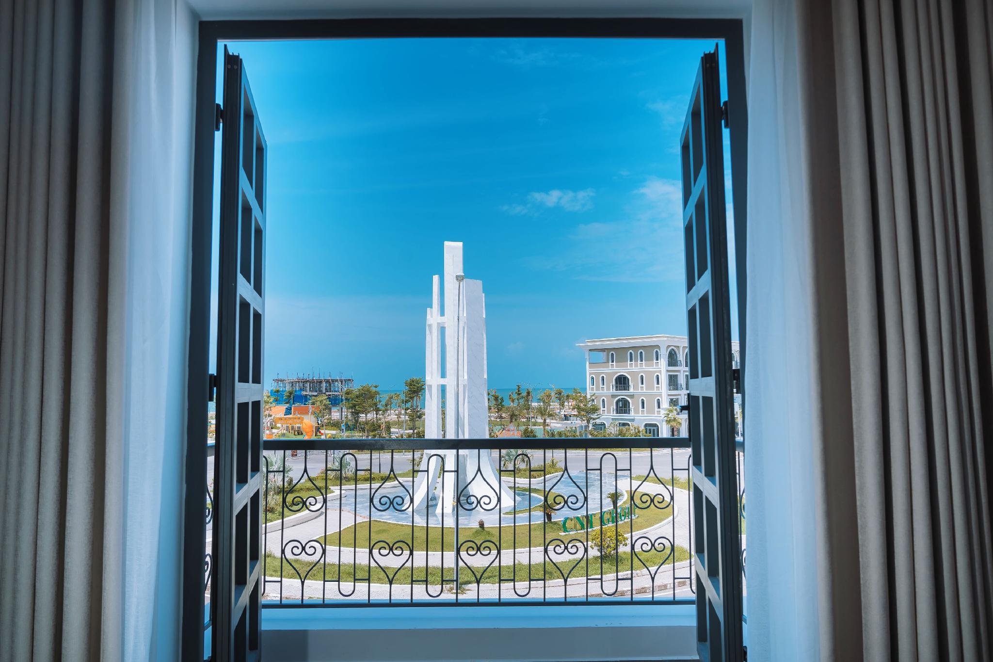 Ha Tien Sea View Hotel 18/20