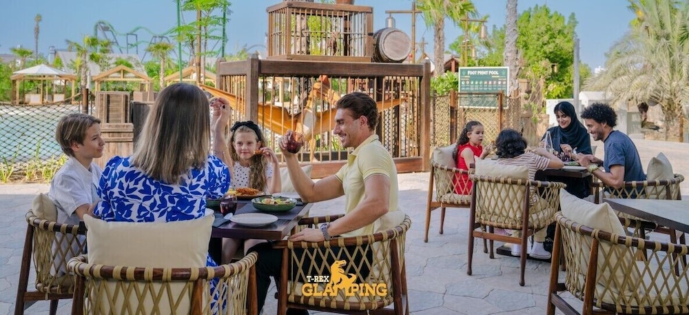 T-Rex Glamping Dubai Parks and Resorts 21/48