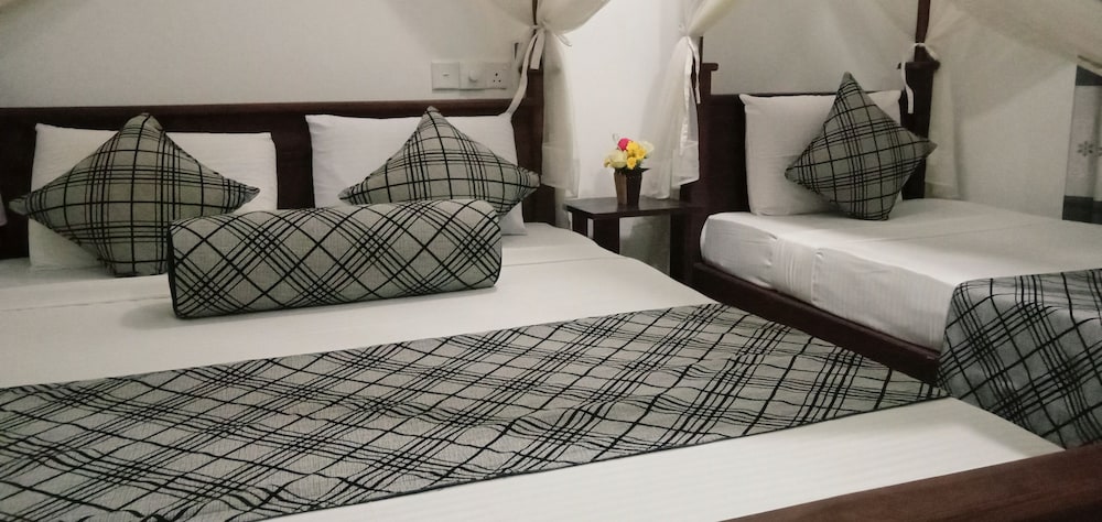 Sigiriya Rock Gate Resort 32/50
