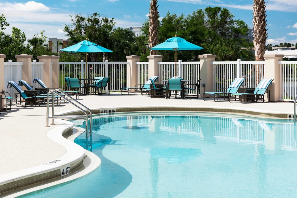 Residence Inn Near Universal Orlando 1/48