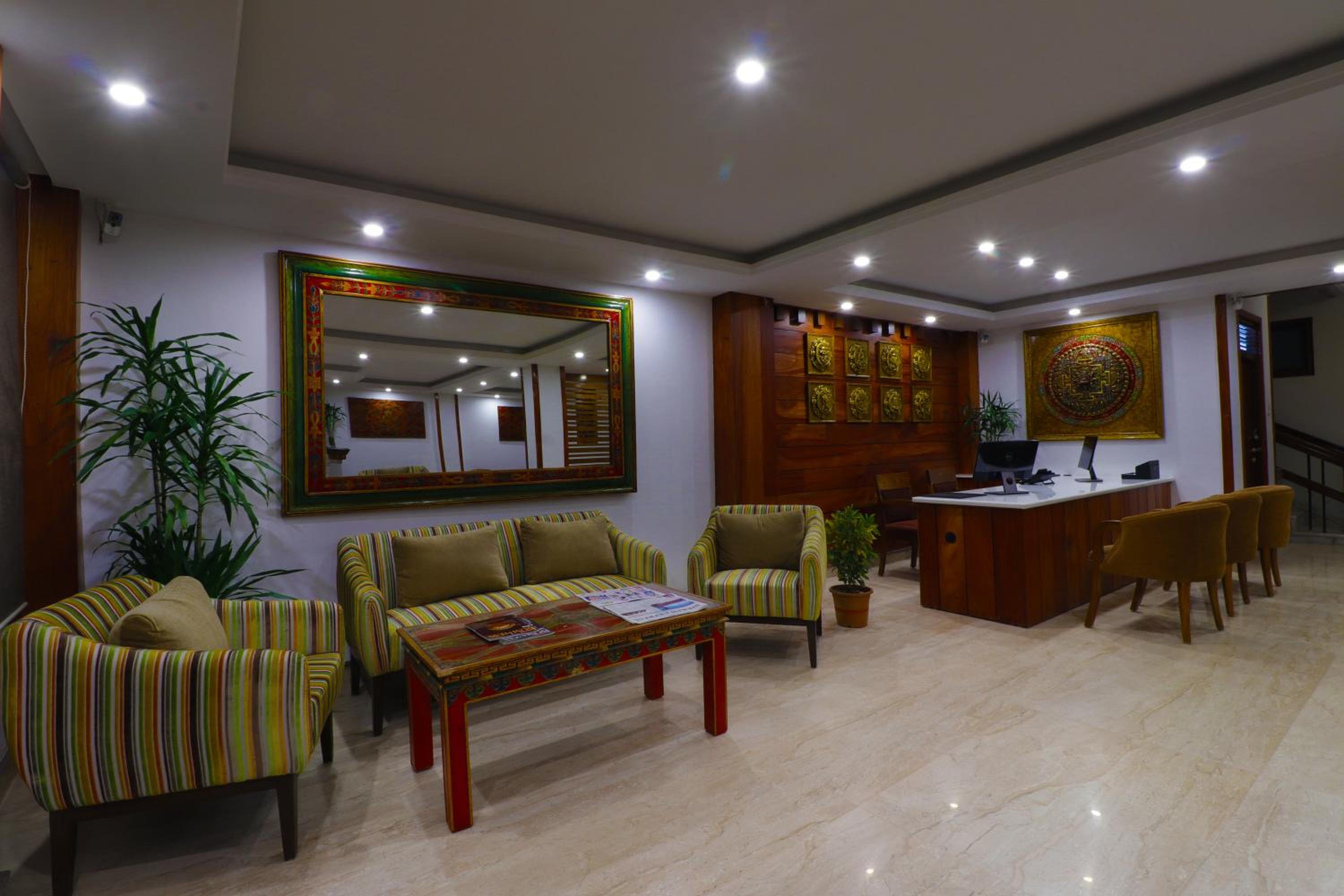 Denzong Shangrila Lords Inn Gangtok 25/44
