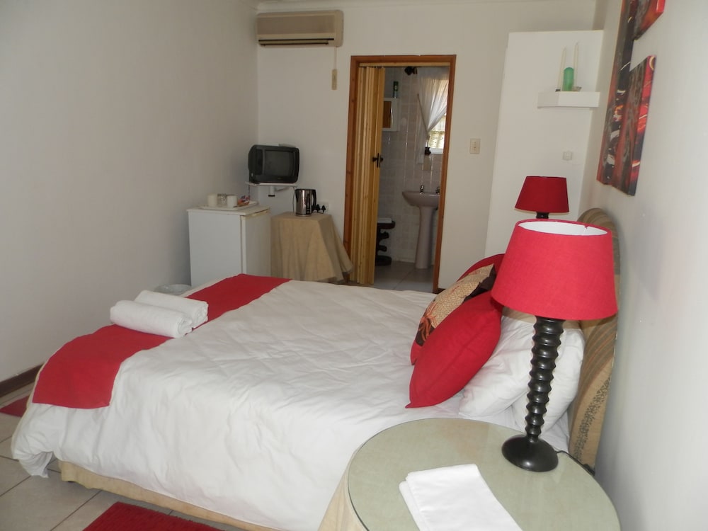 Jo-A-Lize Lodge 21/47