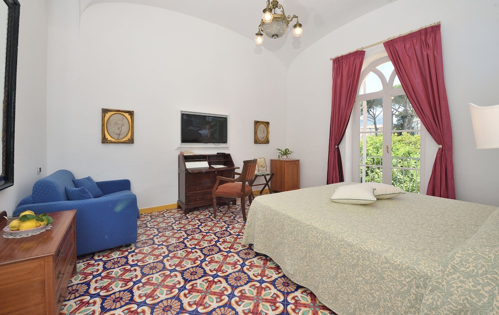 Hotel Giordano 11/76