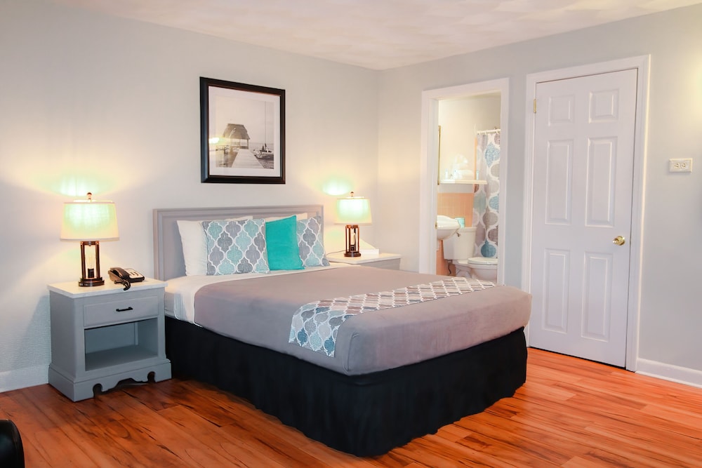 Colonial Inn Seekonk 19/58