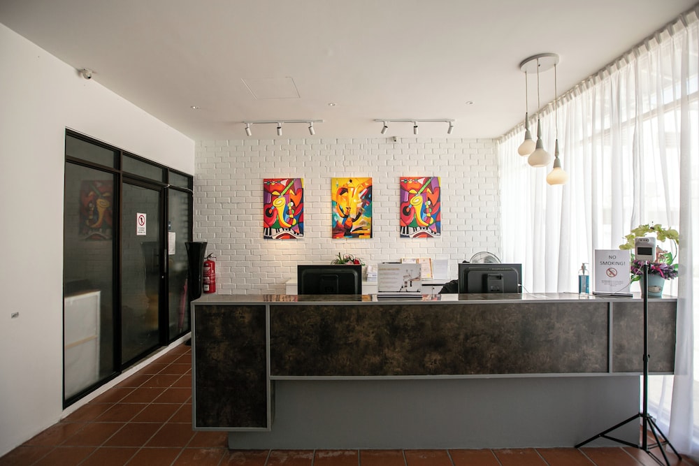 Grand Swiss Hotel 6/44