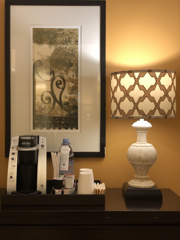 Estancia La Jolla Hotel And Spa 34/65