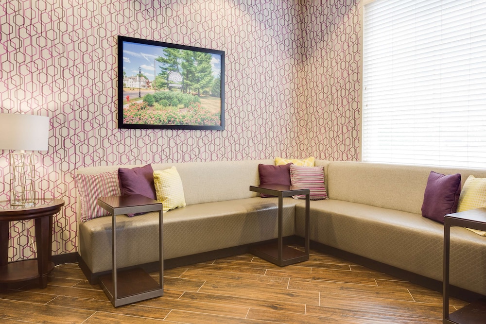 Drury Inn and Suites Middletown Franklin 24/35