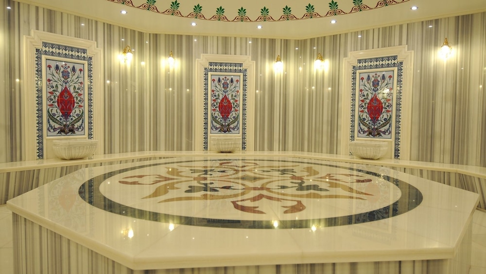 MEYRA PALACE 32/69