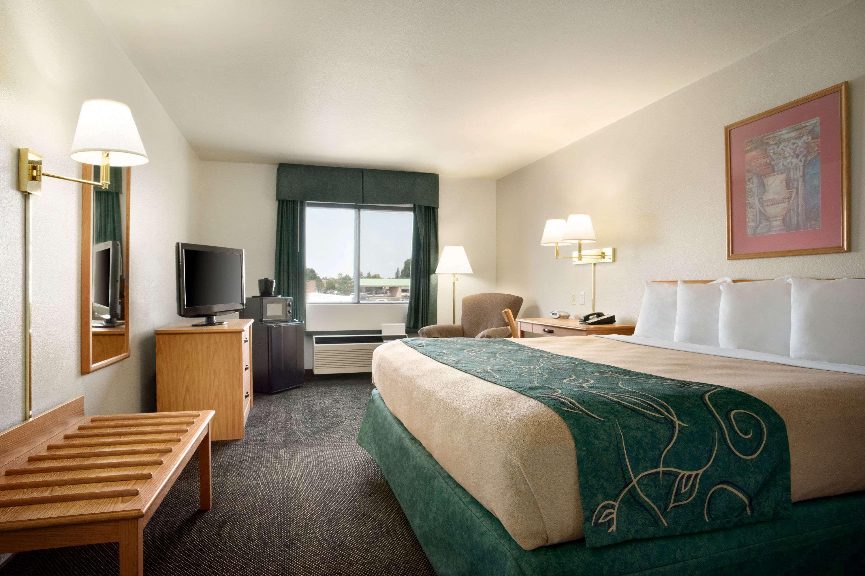 Travelodge By Wyndham Cheyenne 6/18