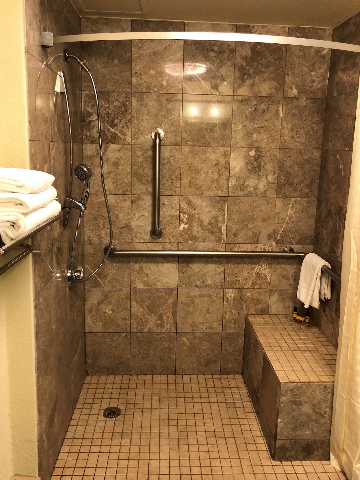 Standard, Queen Bed, Sofa, Accessible, Best Western Plus Reading Inn & Suites 5/5