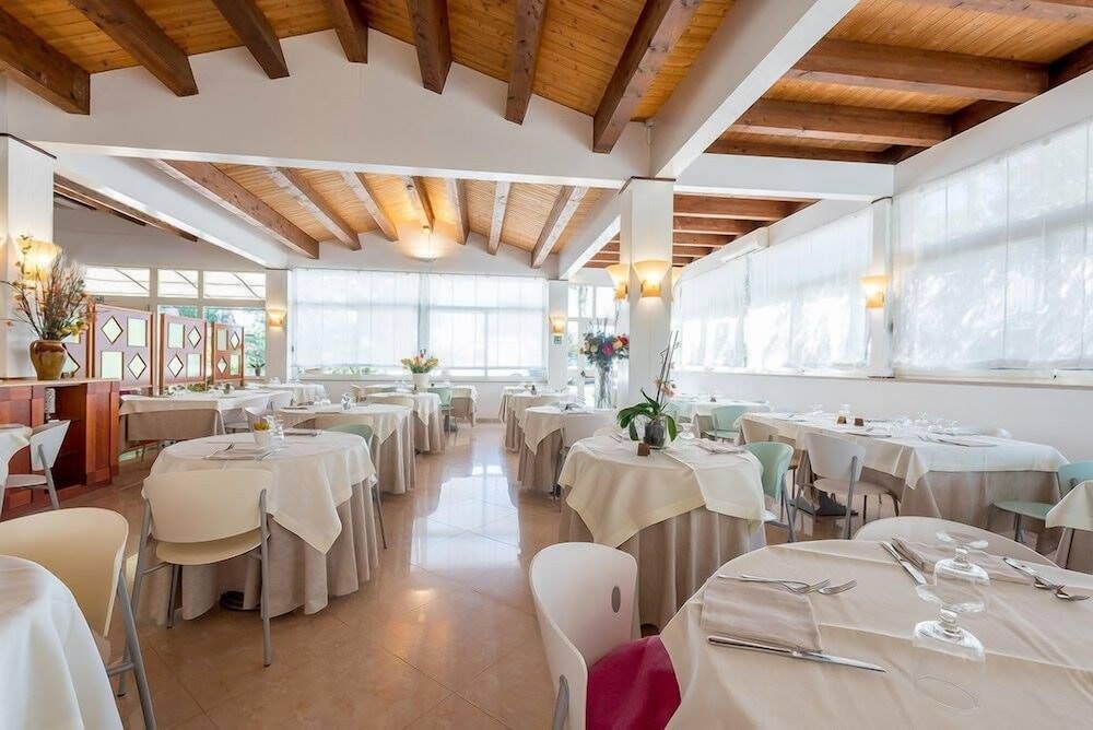 Albergo Villa A Mare 13/28