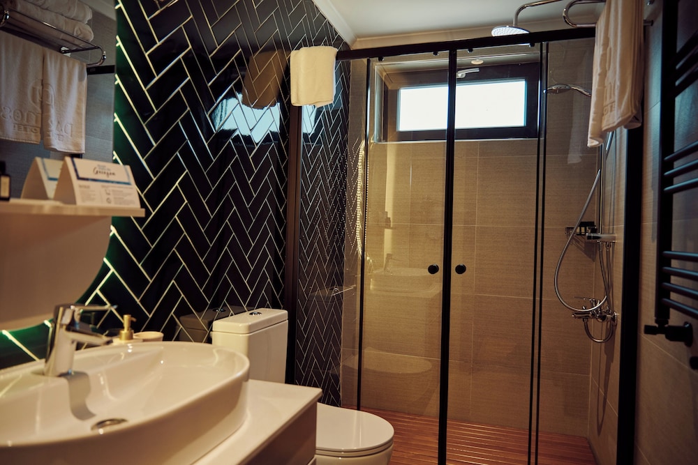 Parmos Otel 43/50