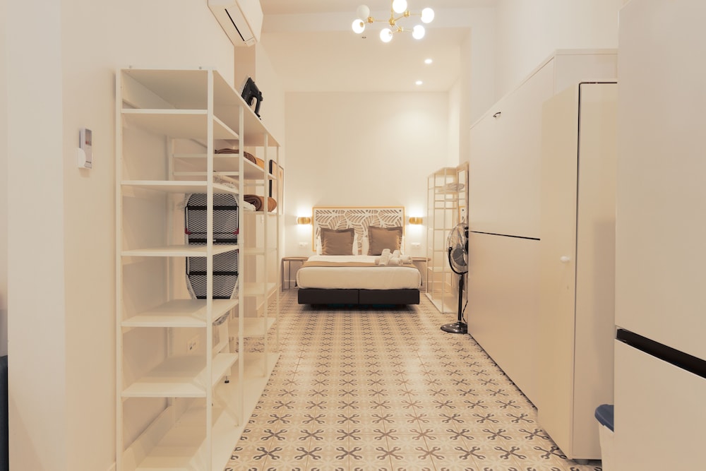 Apartamentos Teatro by Be Alicante 43/43