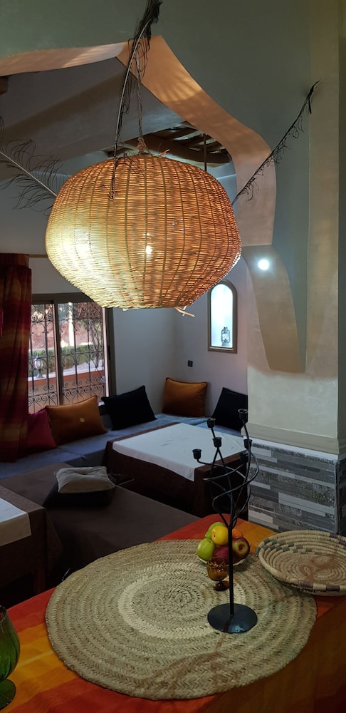 Auberge Miguirne chez Ali 29/46