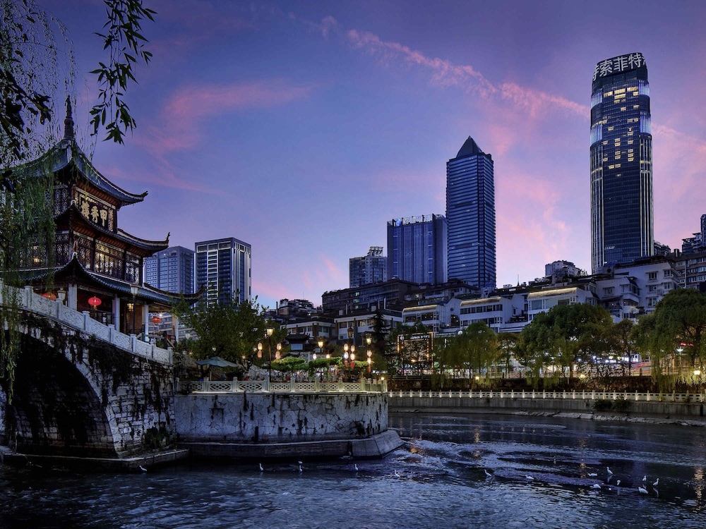 SOFITEL GUIYANG HUNTER 48/54
