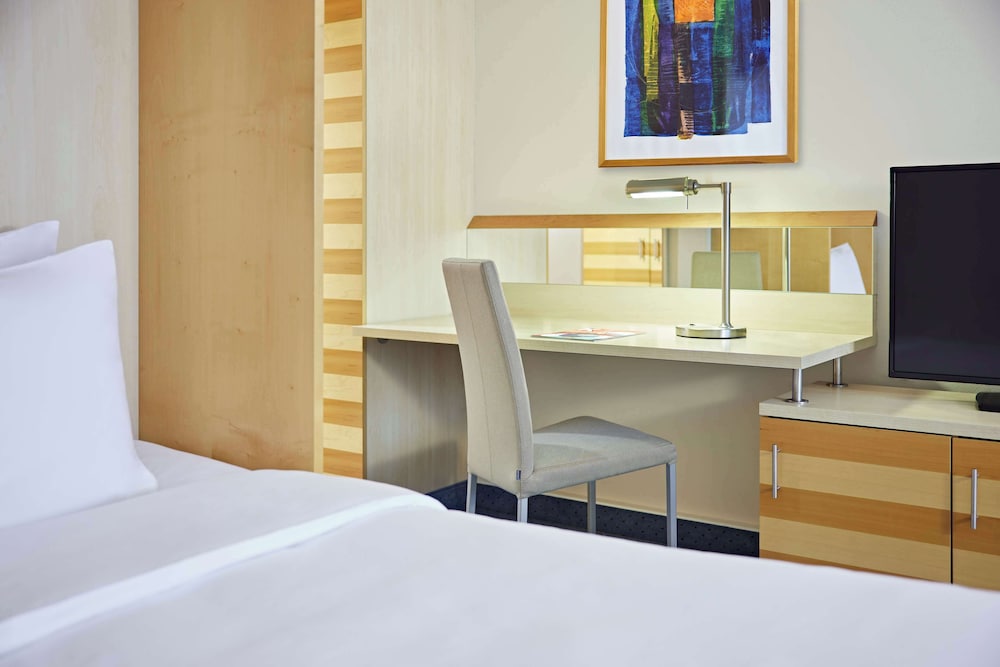 Lindner Hotel Cologne Am Dom, part of JdV by Hyatt 23/58