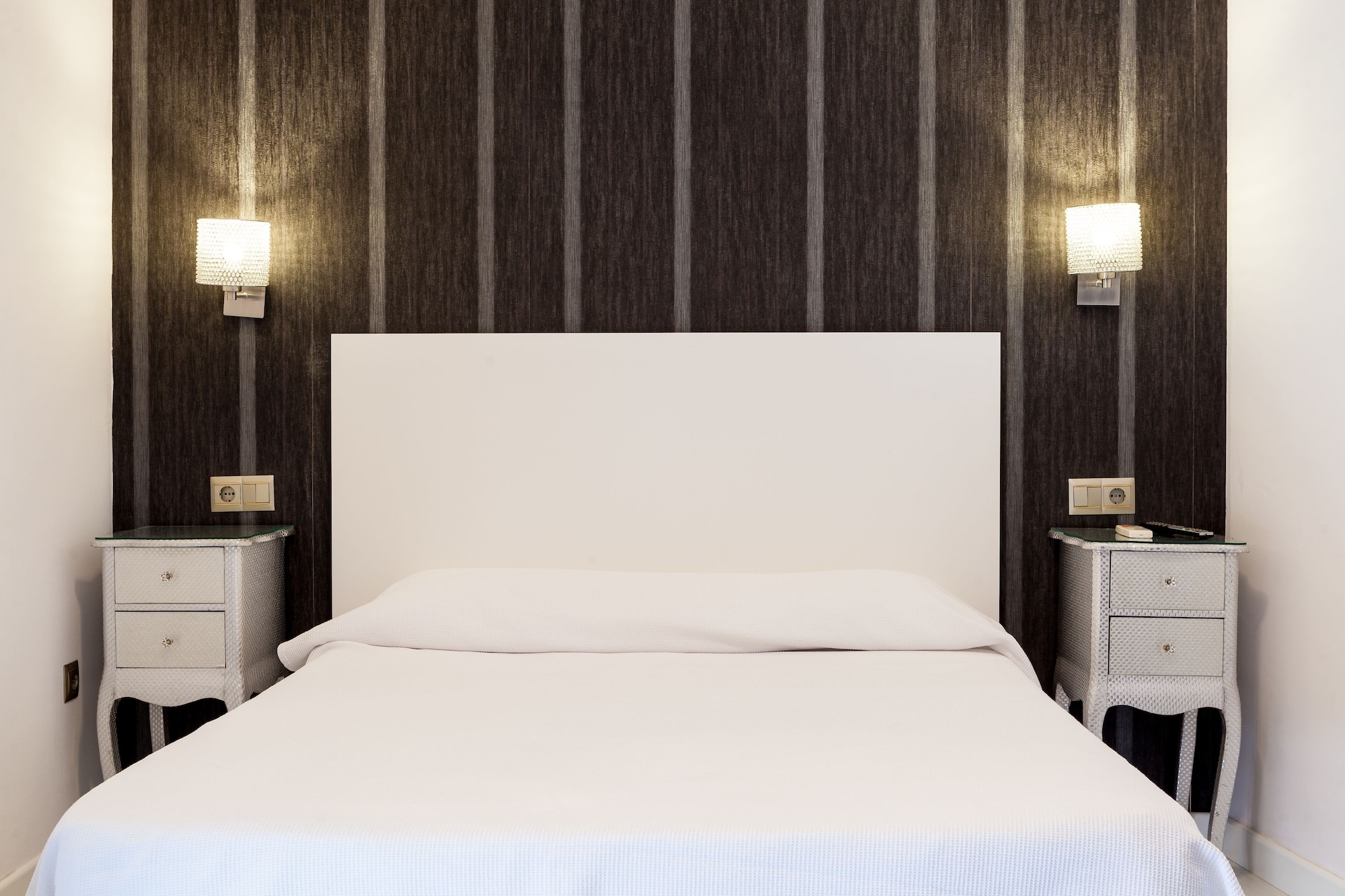 hostal abril