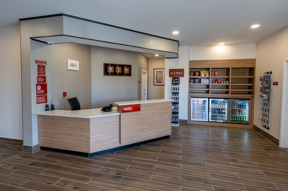 TownePlace Suites by Marriott Clinton 7/28